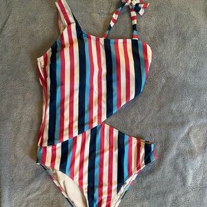 Beachsissi striped one piece